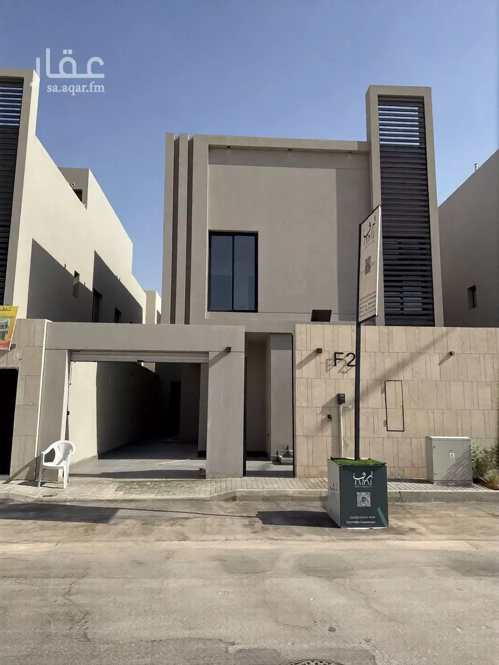 فيلا للبيع في شارع رقم 68, حي الياسمين, مدينة الرياض, منطقة الرياض 1 صورة