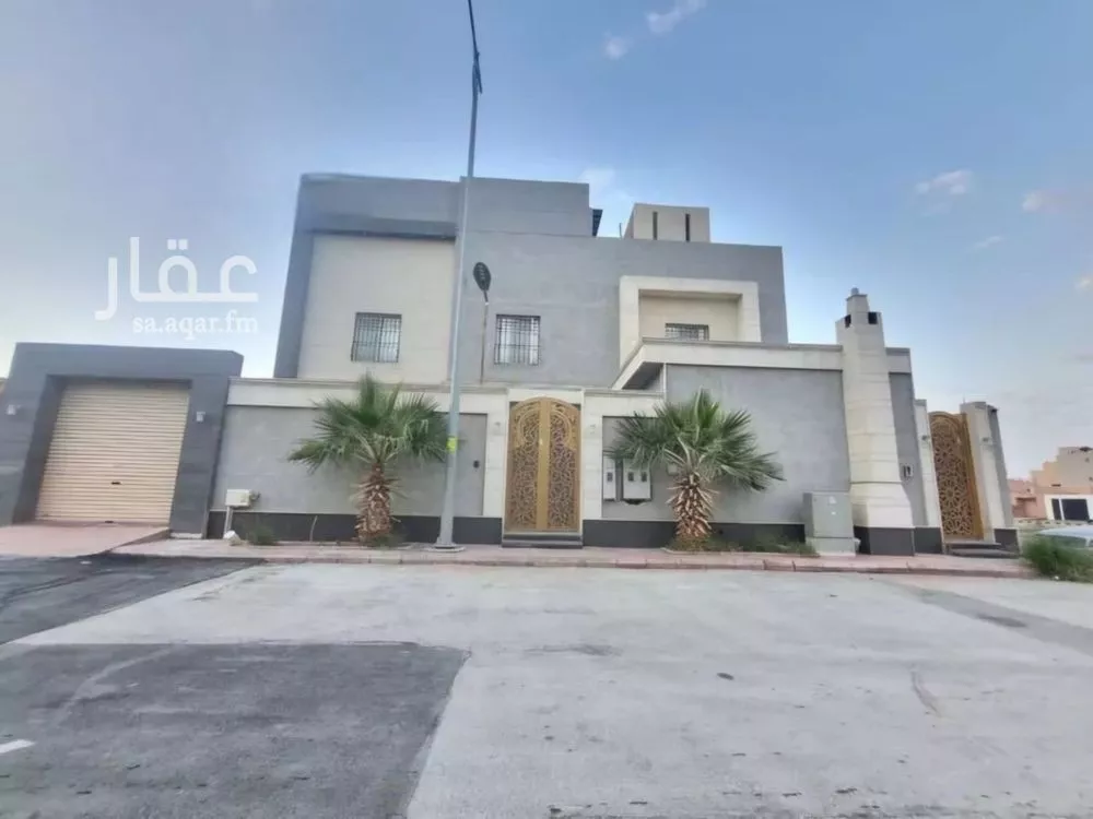 فيلا للبيع في شارع الملك عبدالعزيز ابن عبدالرحمن سعود الفرعي, حي العارض, مدينة الرياض, منطقة الرياض 1 صورة