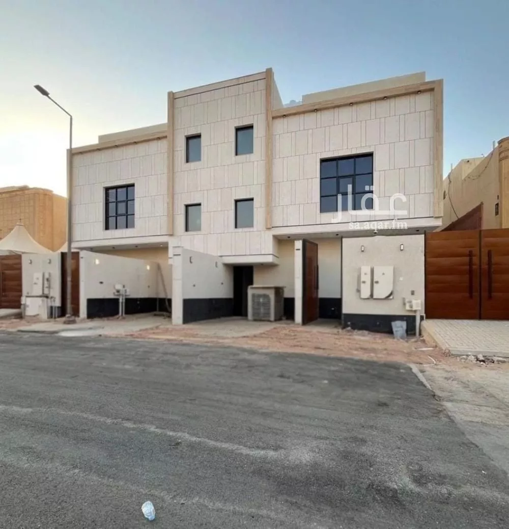 دور للبيع في شارع الطيور, حي المونسية, مدينة الرياض, منطقة الرياض 1 صورة