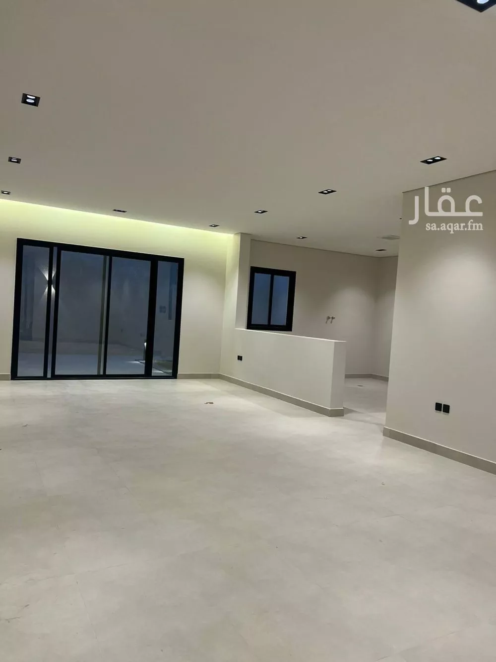 فيلا للإيجار في شارع أحمد بن يزيد بن بقي, حي العارض, مدينة الرياض, منطقة الرياض 1 صورة