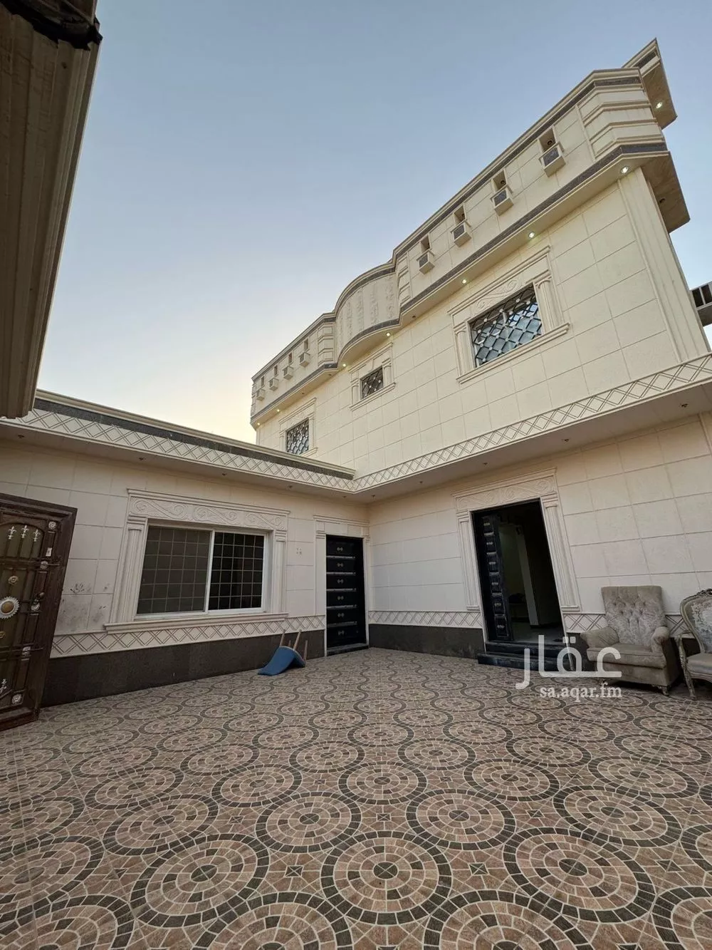 فيلا للبيع في شارع مصطفى المنفلوطي, حي الرمال, مدينة الرياض, منطقة الرياض 1 صورة