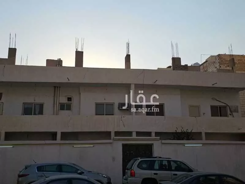 عمارة للبيع في شارع طلق ابن علي الحنفي ، حي بني حارثة ، المدينة المنورة ، منطقة المدينة المنورة 1 صورة