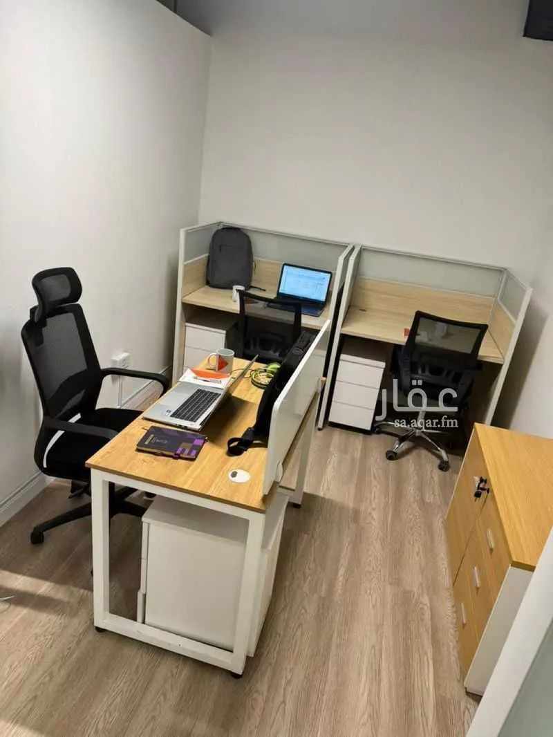 مكتب تجاري للإيجار في شارع صيدا, حي الدريهمية, مدينة الرياض, منطقة الرياض 1 صورة
