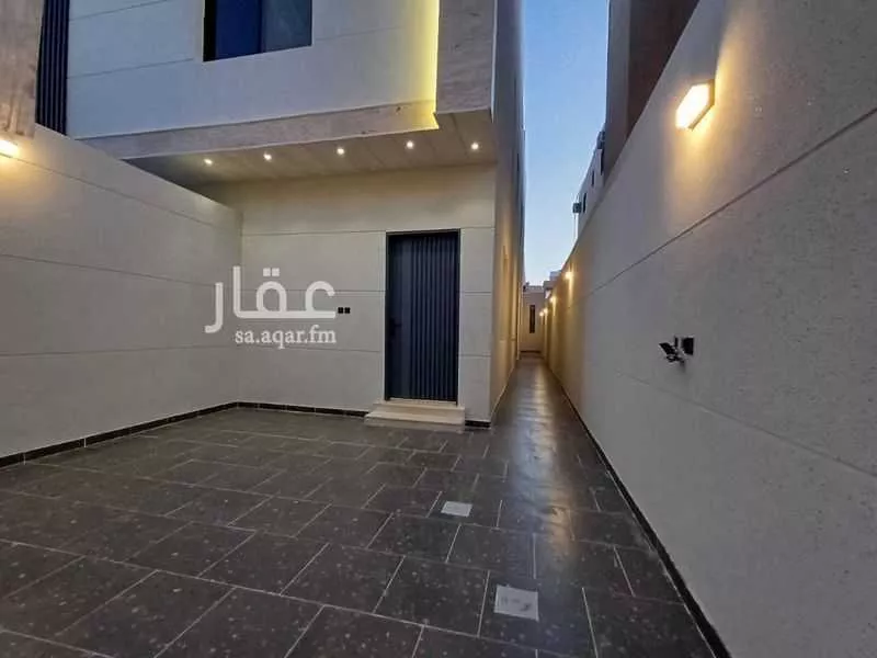 دور للبيع في شارع عبدالرحمن بن خضير, حي طويق, مدينة الرياض, منطقة الرياض 1 صورة