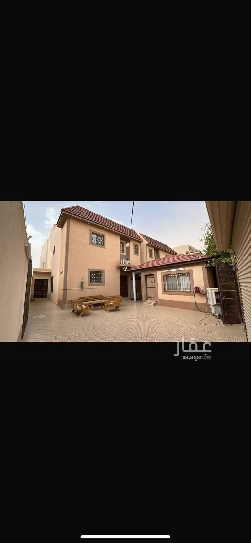 فيلا للبيع في شارع عائشة رضي الله عنها, حي البساتين الشرقي, مدينة بريدة, منطقة القصيم 1 صورة