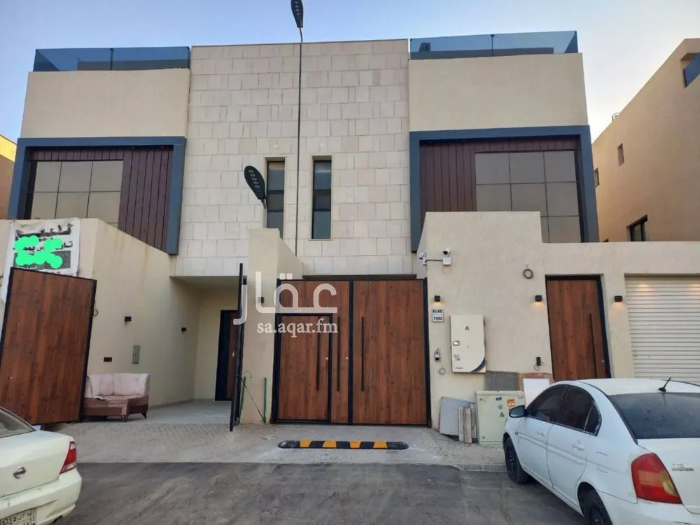 فيلا للبيع في شارع درنة, حي عكاظ, مدينة الرياض, منطقة الرياض 1 صورة
