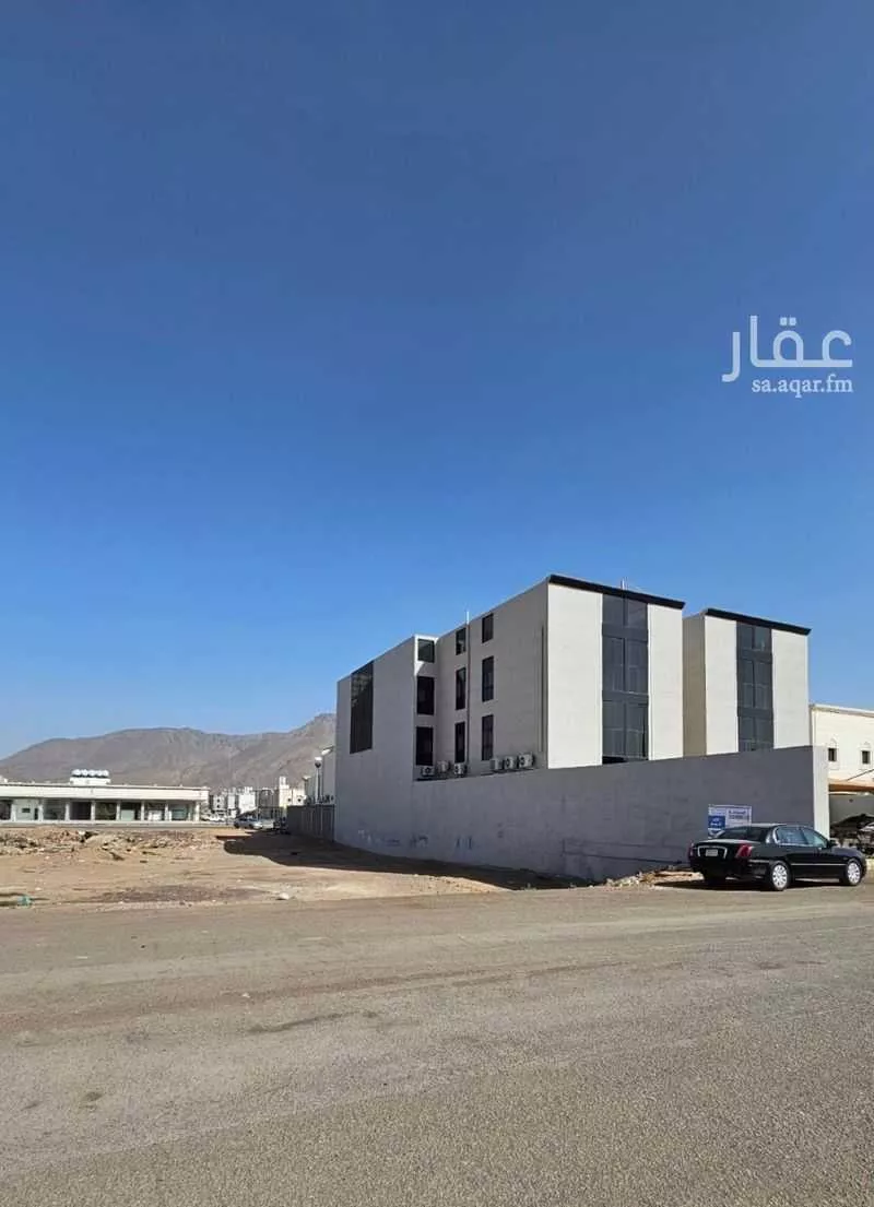 أرض للبيع في شارع عثمان ابن عمر, حي السكب, مدينة المدينة المنورة, منطقة المدينة المنورة 1 صورة