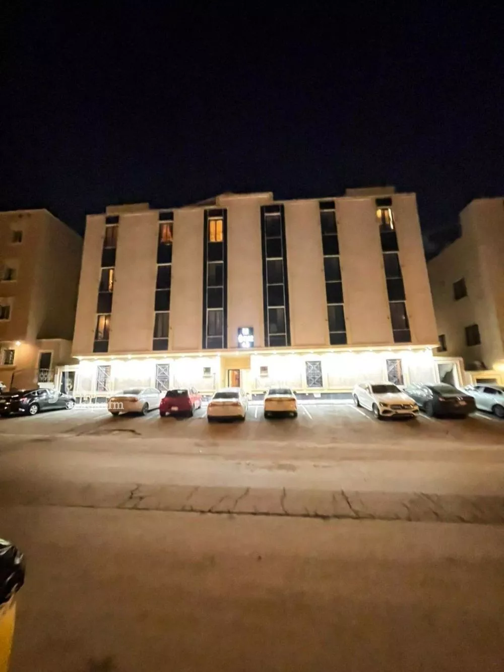 شقة للبيع في شارع جبل الأرام, حي ظهرة لبن, مدينة الرياض, منطقة الرياض 1 صورة