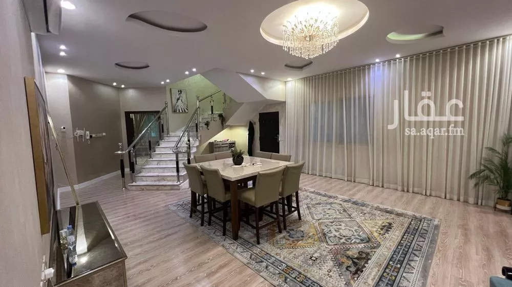 فيلا للبيع في شارع احمد بن سعيد ابن الهندي, حي العارض, مدينة الرياض, منطقة الرياض 1 صورة