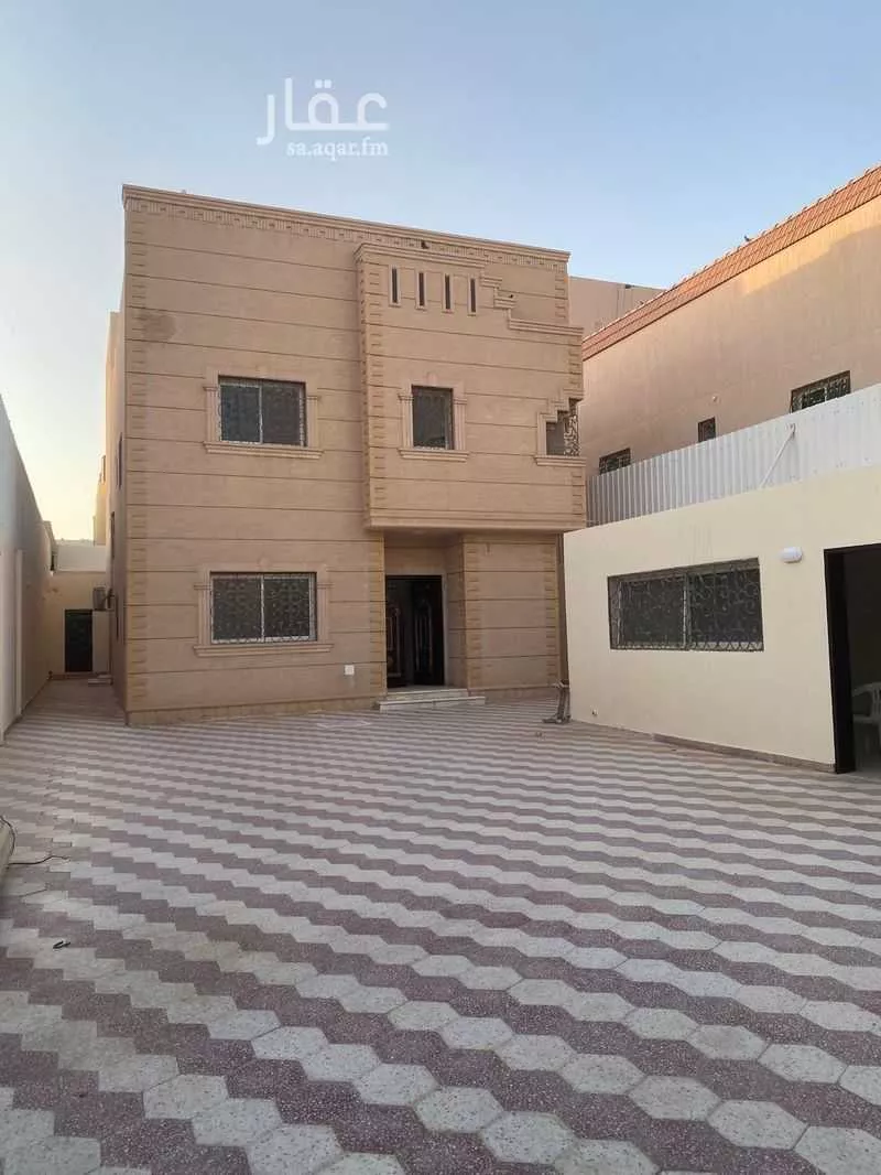 فيلا للإيجار في شارع فاس, حي الفلاح, مدينة الرياض, منطقة الرياض 1 صورة