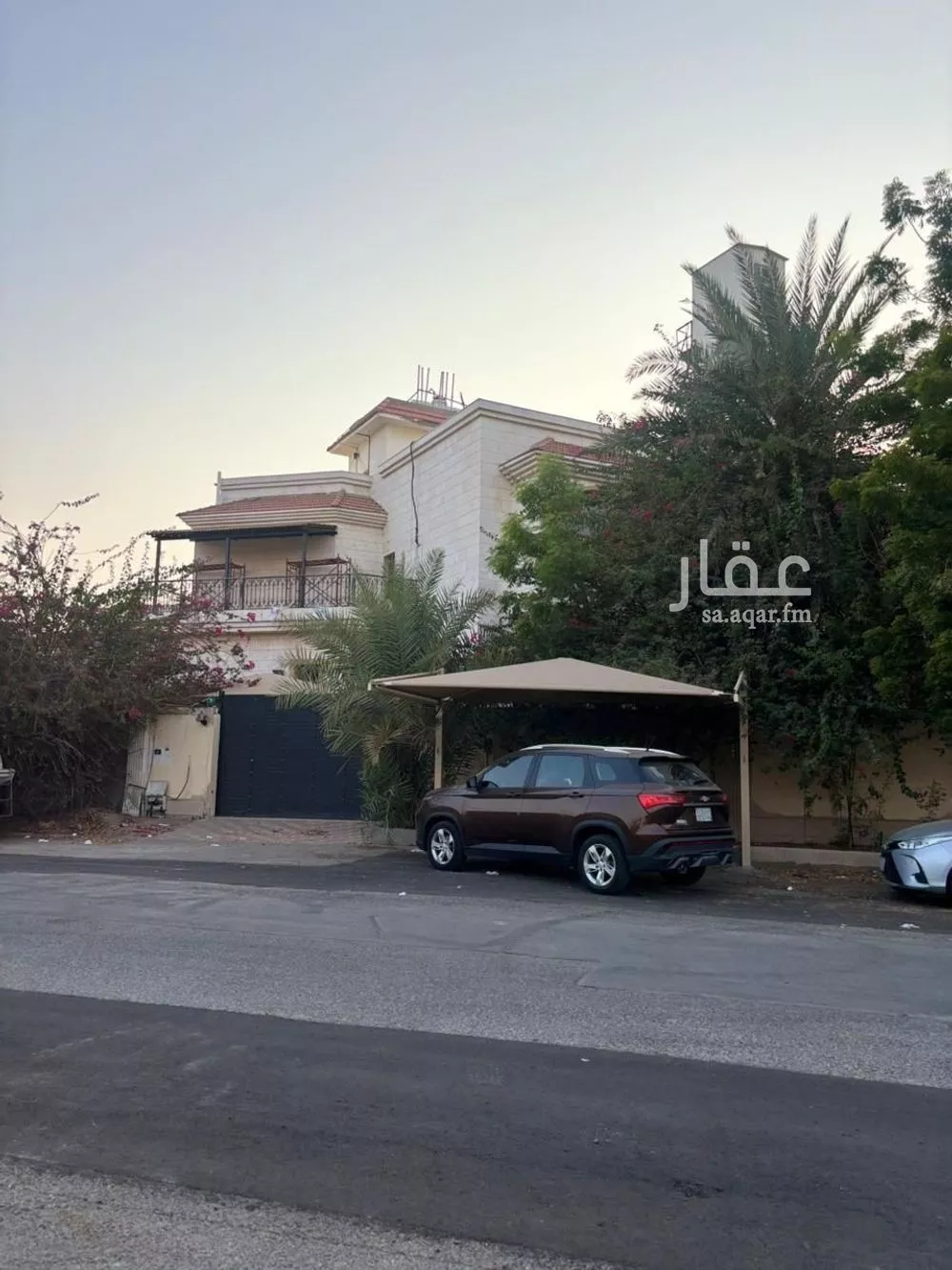 فيلا للبيع في شارع ابيض البارقي, حي النعيم, مدينة جدة, منطقة مكة المكرمة 1 صورة