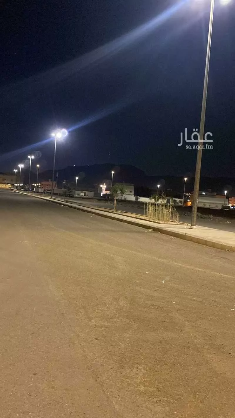 أرض للبيع في شارع اربد بن جبر, حي ورقان, مدينة المدينة المنورة, منطقة المدينة المنورة 1 صورة