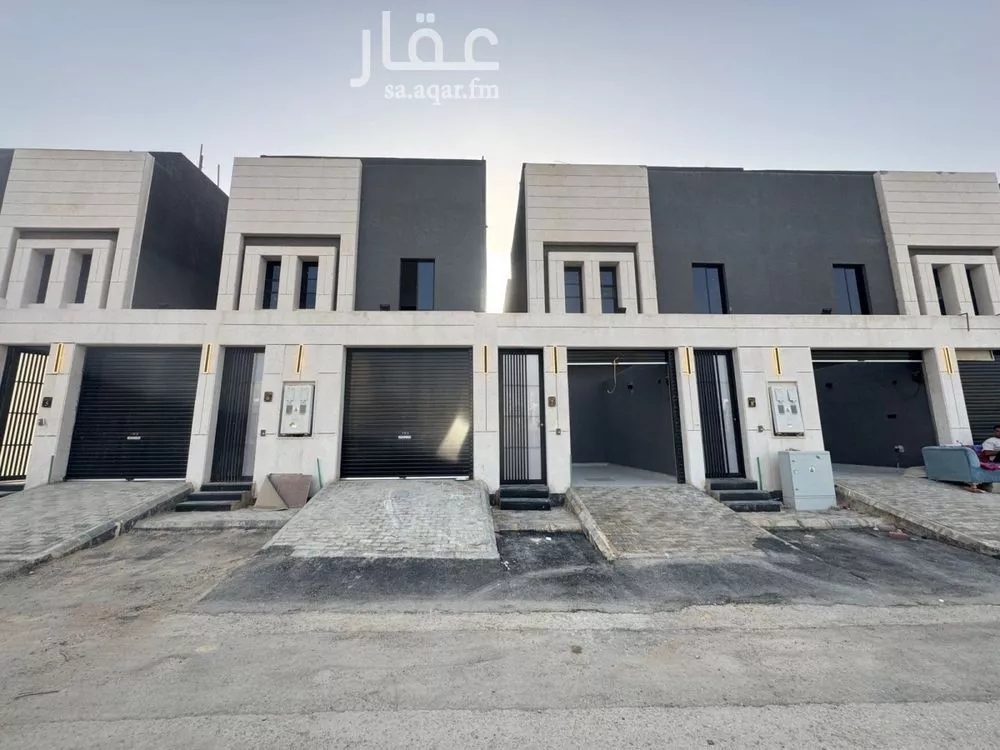 فيلا للبيع في شارع الحسين التاج, حي طويق, مدينة الرياض, منطقة الرياض 1 صورة