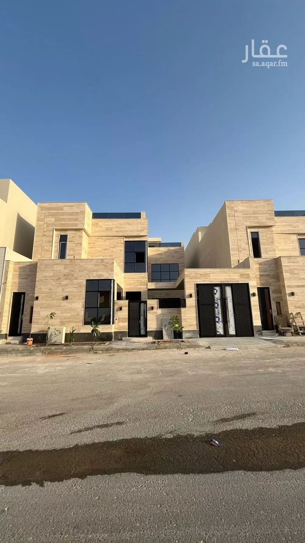 فيلا للبيع في شارع ابن صدقة الغرافي, حي المهدية, مدينة الرياض, منطقة الرياض 1 صورة
