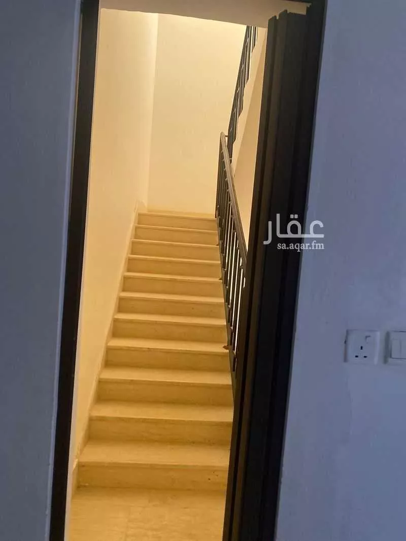 فيلا للبيع في شارع رقم 490, حي النرجس, مدينة الرياض, منطقة الرياض 1 صورة