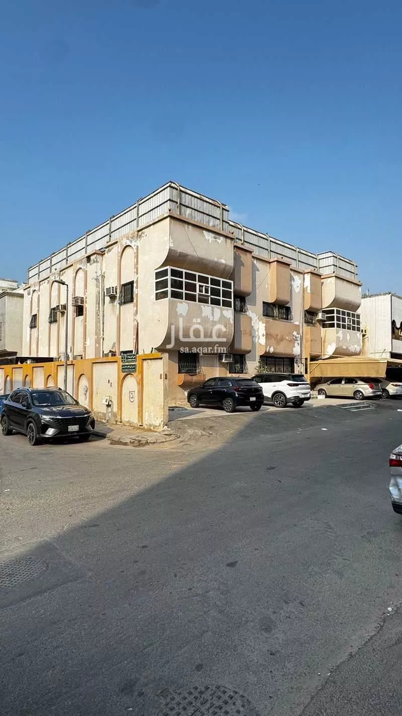 عمارة للبيع في شارع الخليفة المأمون, حي الربوة, مدينة جدة, منطقة مكة المكرمة 1 صورة
