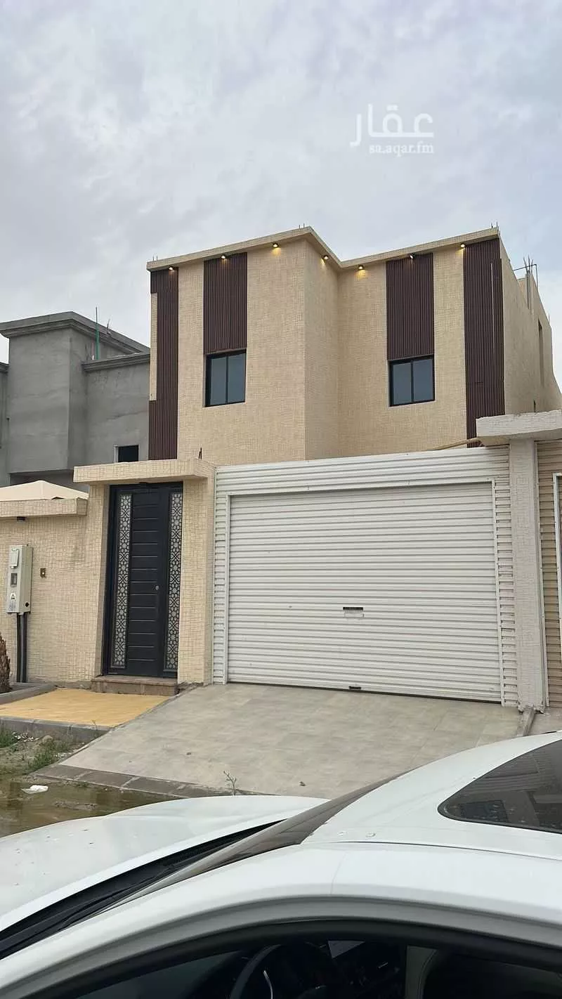 فيلا للبيع في شارع الازدهار, حي حي الورود, مدينة الخفجي, المنطقة الشرقية 1 صورة