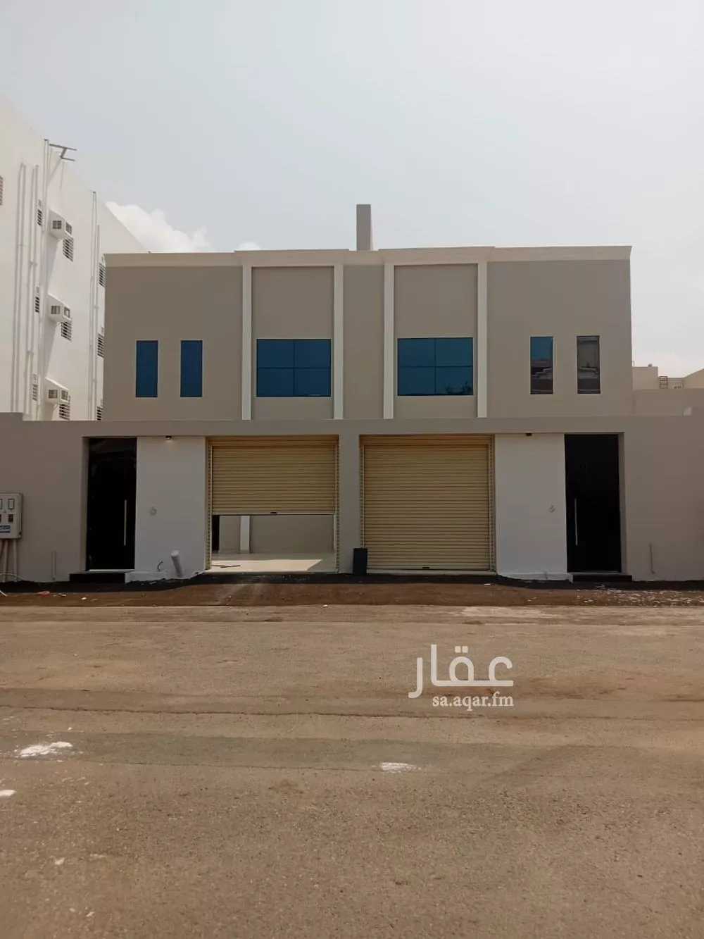 فيلا للبيع في شارع أبي القاسم الزجاجي, حي السويس 1, مدينة جازان, منطقة جازان 1 صورة