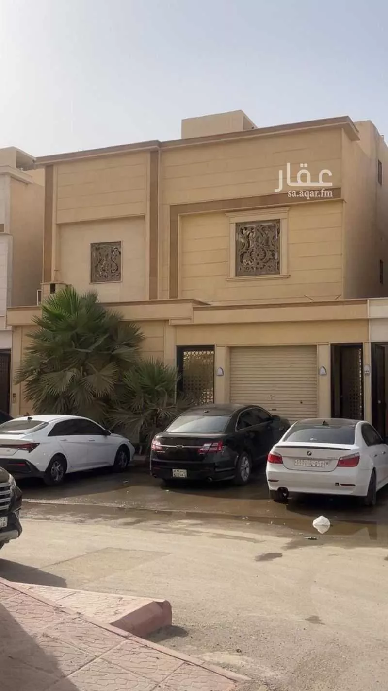 فيلا للبيع في شارع العقيق, حي الرمال, مدينة الرياض, منطقة الرياض 1 صورة