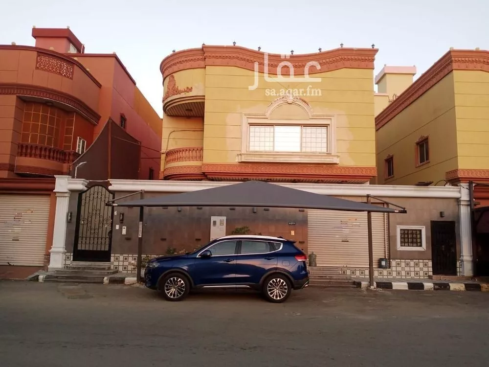 فيلا للإيجار في شارع محمد الطويل, حي الصفاء, مدينة جدة, منطقة مكة المكرمة 1 صورة