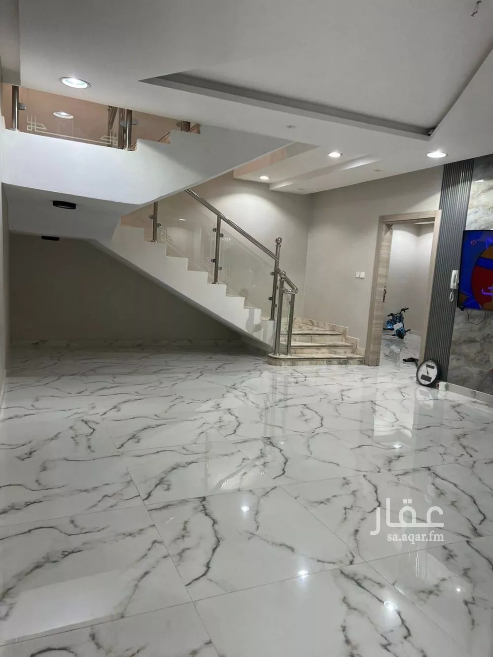 فيلا للبيع في شارع شارع رقم 387, حي المونسية, مدينة الرياض, منطقة الرياض 1 صورة