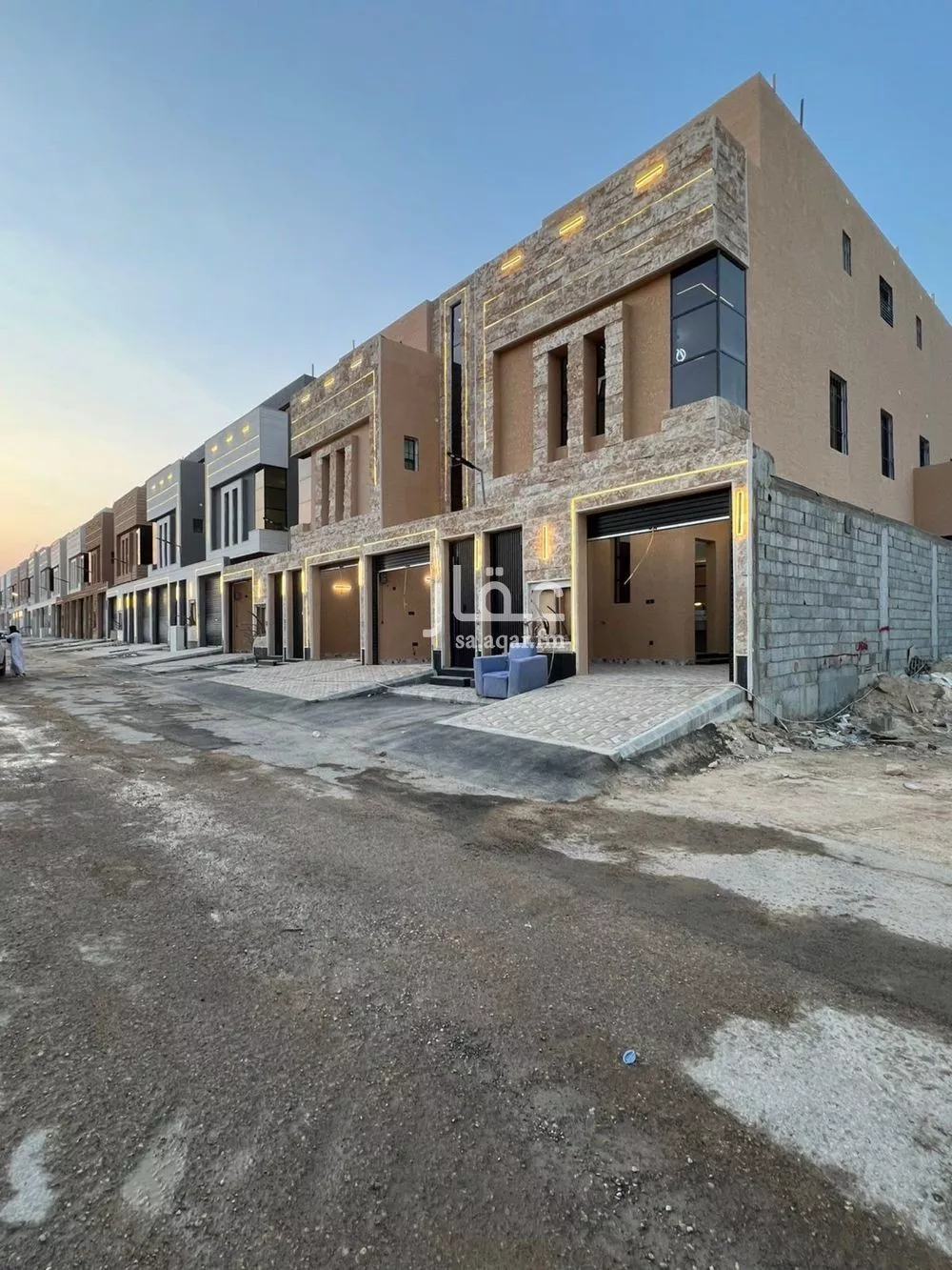 دور للبيع في شارع الطيب اليوسف, حي طويق, مدينة الرياض, منطقة الرياض 1 صورة