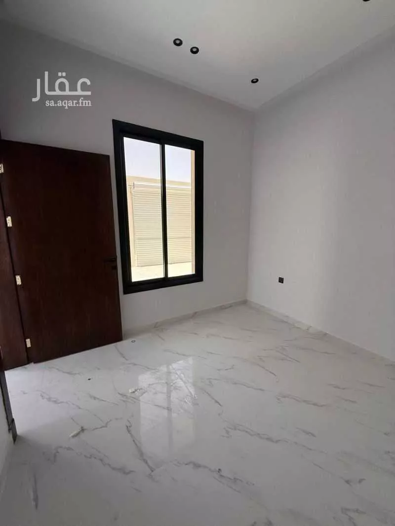 دور للبيع في شارع أبي المحاسن بن القطب, حي الجنادرية, مدينة الرياض, منطقة الرياض 1 صورة