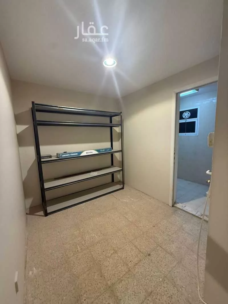 فيلا للإيجار في شارع ابن حيان الأندلسي, حي المحمدية, مدينة الرياض, منطقة الرياض 1 صورة