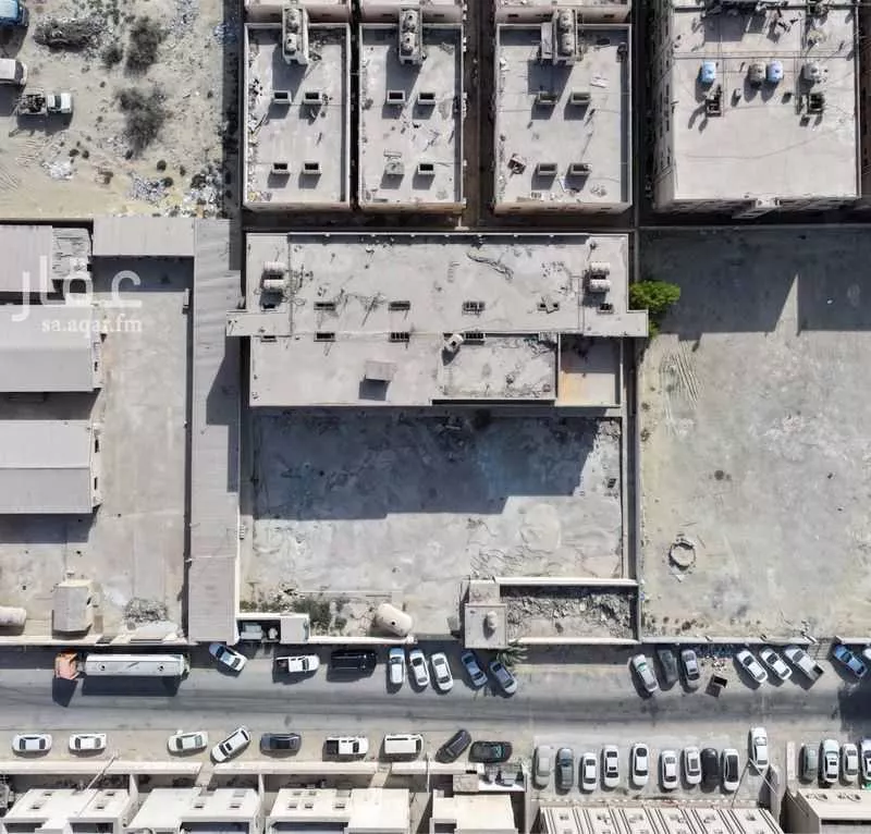 عمارة للبيع في شارع حاتم بن محمد التميمي, حي الضباب, مدينة الجبيل, المنطقة الشرقية 1 صورة