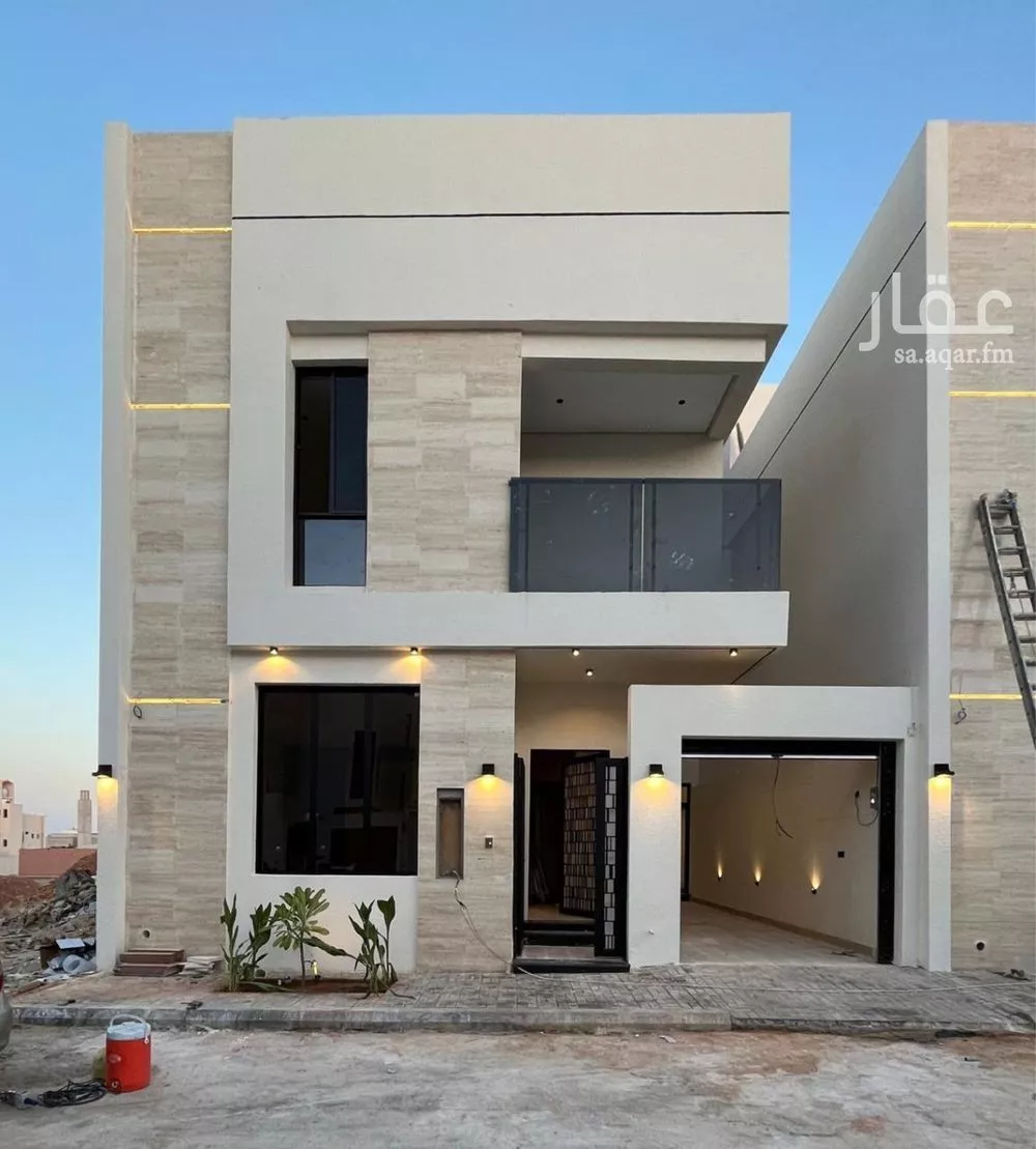 فيلا للبيع في شارع أبي الحسن الأسفرائيني, حي المهدية, مدينة الرياض, منطقة الرياض 1 صورة