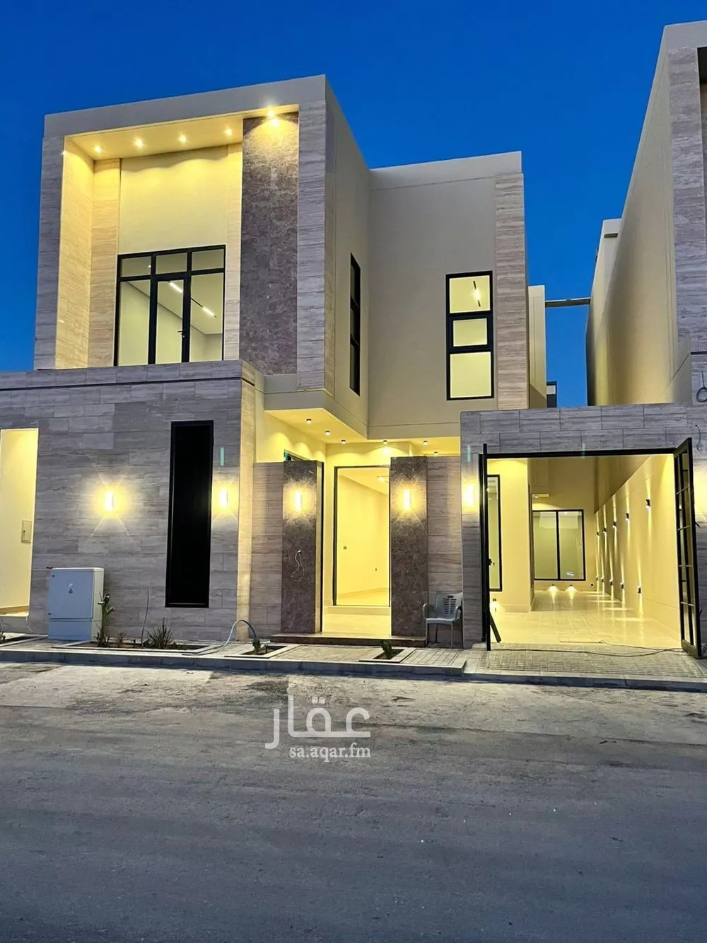 فيلا للبيع في شارع محمد بن هبه الله, حي المهدية, مدينة الرياض, منطقة الرياض 1 صورة