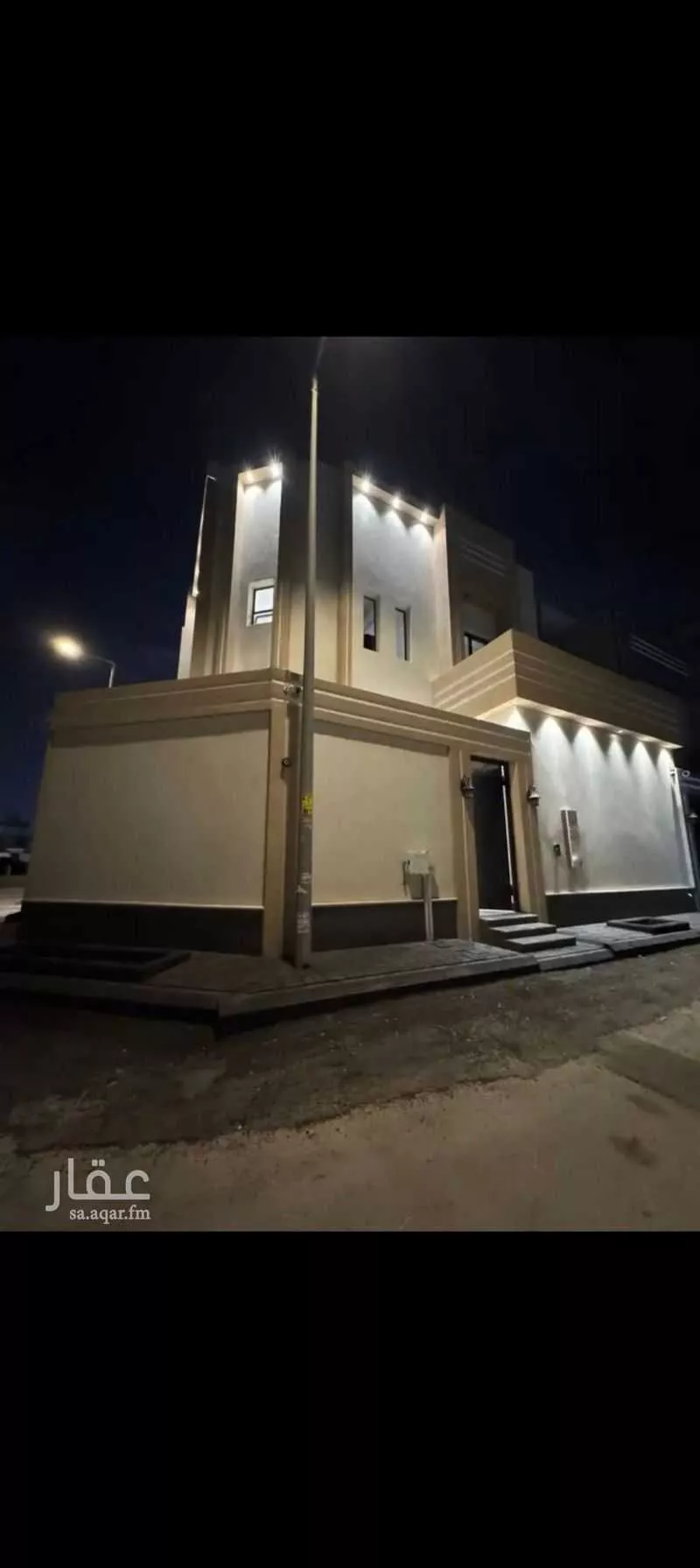 فيلا للبيع في شارع الشهارين, حي اليرموك, مدينة الرياض, منطقة الرياض 1 صورة