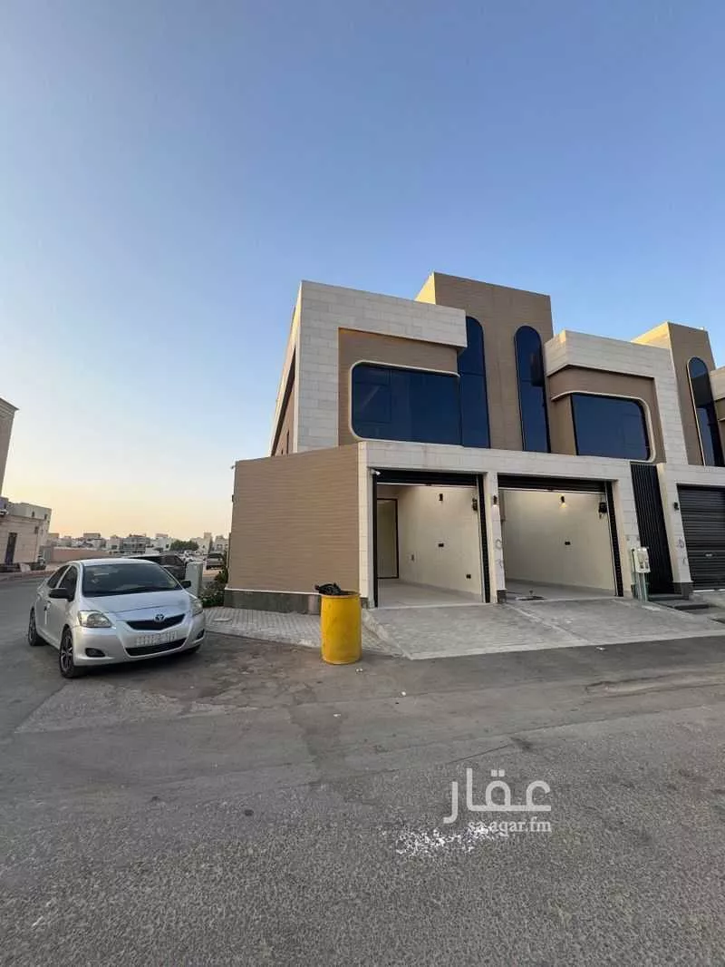 فيلا للإيجار في شارع عبدالله حدادي, حي العارض, مدينة الرياض, منطقة الرياض 1 صورة