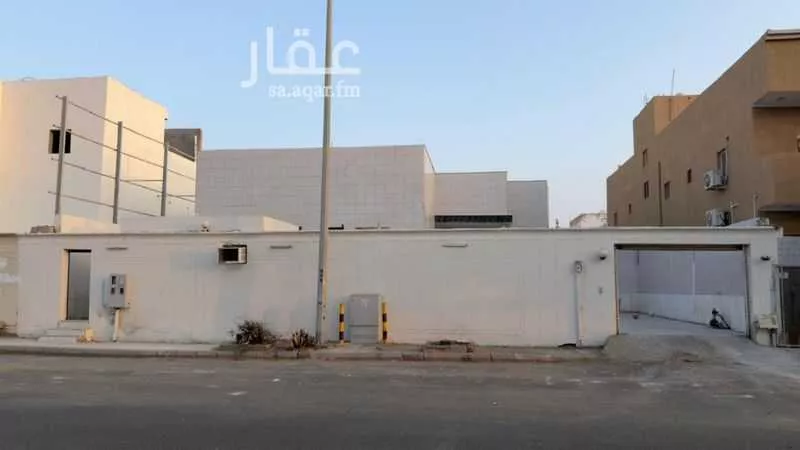 فيلا للبيع في شارع عبد الله بن أبي القاسم, حي طيبة, مدينة جدة, منطقة مكة المكرمة 1 صورة