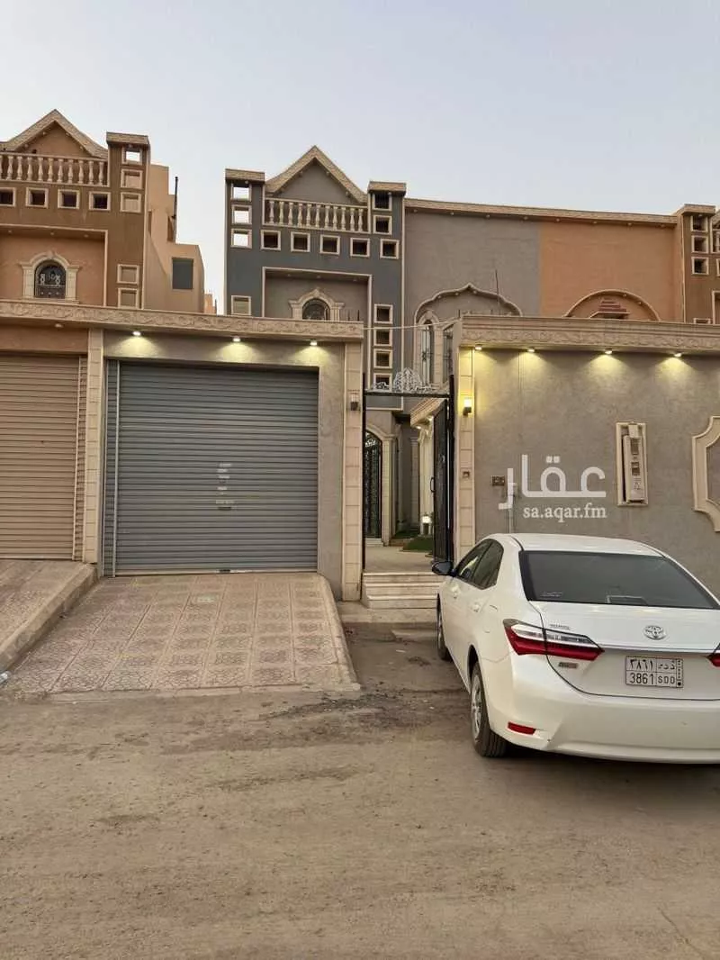 فيلا للإيجار في شارع أحمد مفتي المكي الحنفي, حي طويق, مدينة الرياض, منطقة الرياض 1 صورة