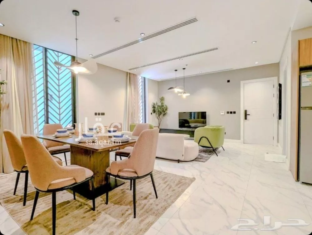 شقة للإيجار في شارع محمد بن عبدالعزيز الدغيثر, حي الملقا, مدينة الرياض, منطقة الرياض 1 صورة