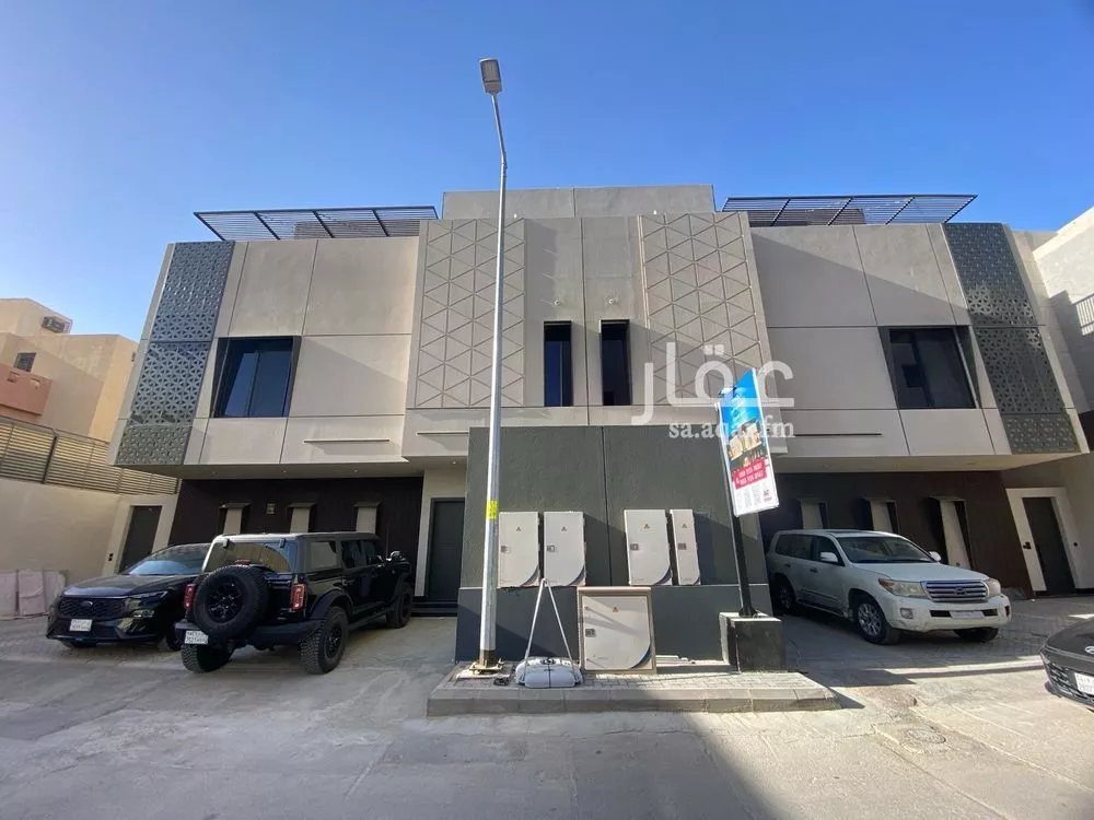 دور للبيع في شارع البتراء, حي الحمراء, مدينة الرياض, منطقة الرياض 1 صورة