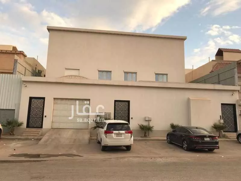 فيلا للبيع في شارع ابي القاسم الثمانيني, حي الرمال, مدينة الرياض, منطقة الرياض 1 صورة