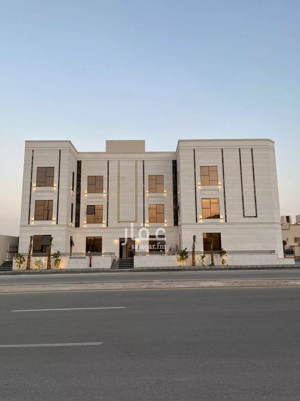 شقة للبيع في شارع أبي الحسن الأسفرائيني, حي المهدية, مدينة الرياض, منطقة الرياض 1 صورة