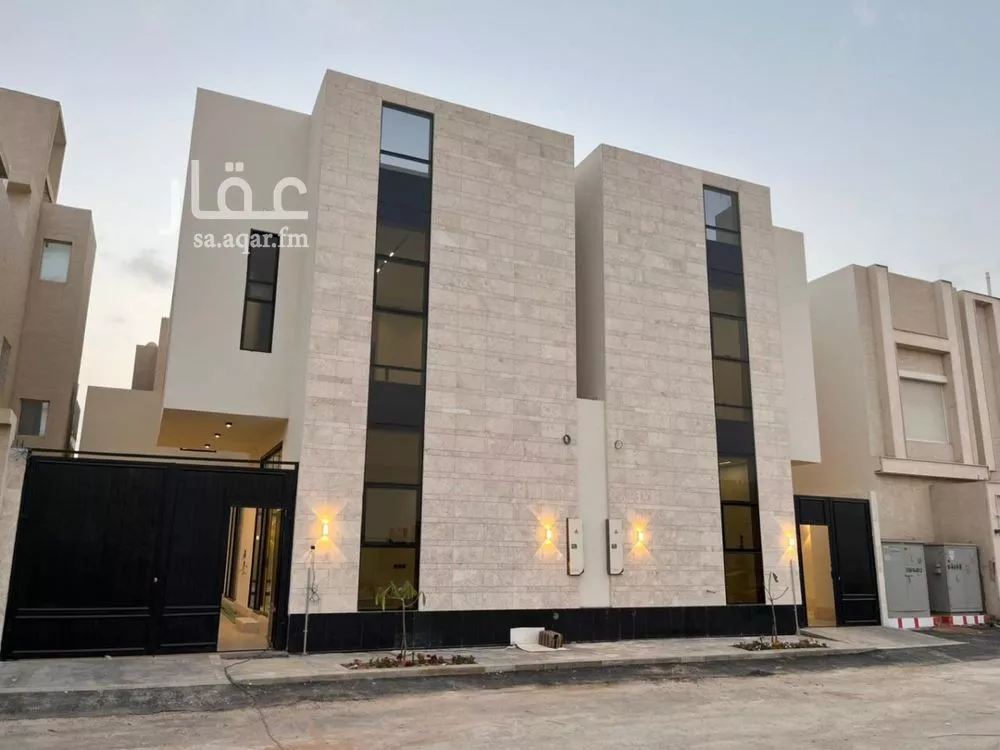 فيلا للبيع في شارع أمين بن محمد مرداد, حي المهدية, مدينة الرياض, منطقة الرياض 1 صورة