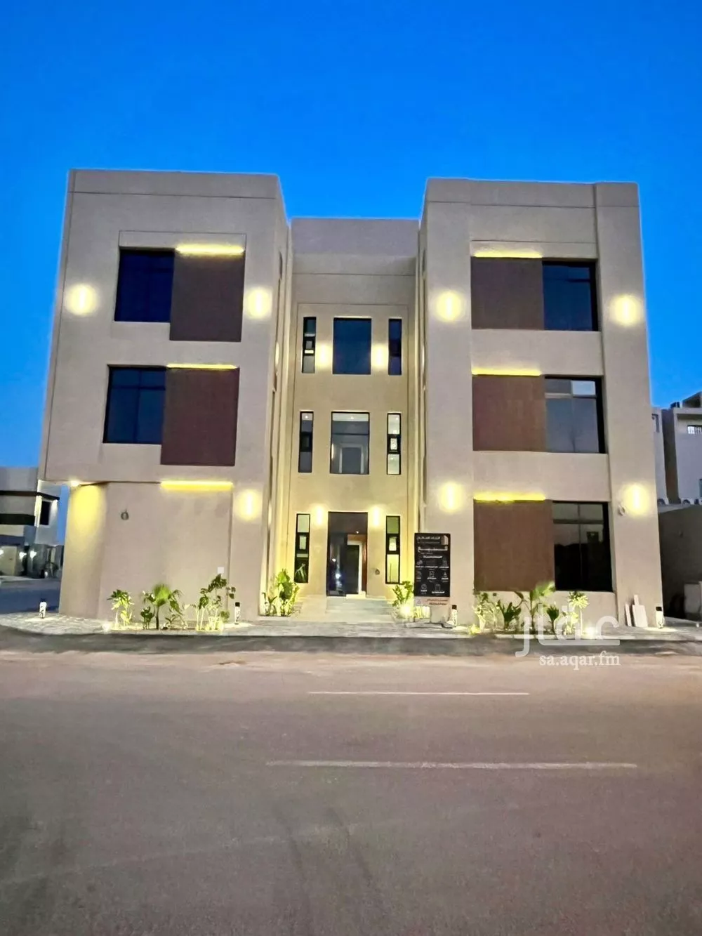 شقة للبيع في شارع أبي الحسن الأسفرائيني, حي المهدية, مدينة الرياض, منطقة الرياض 1 صورة