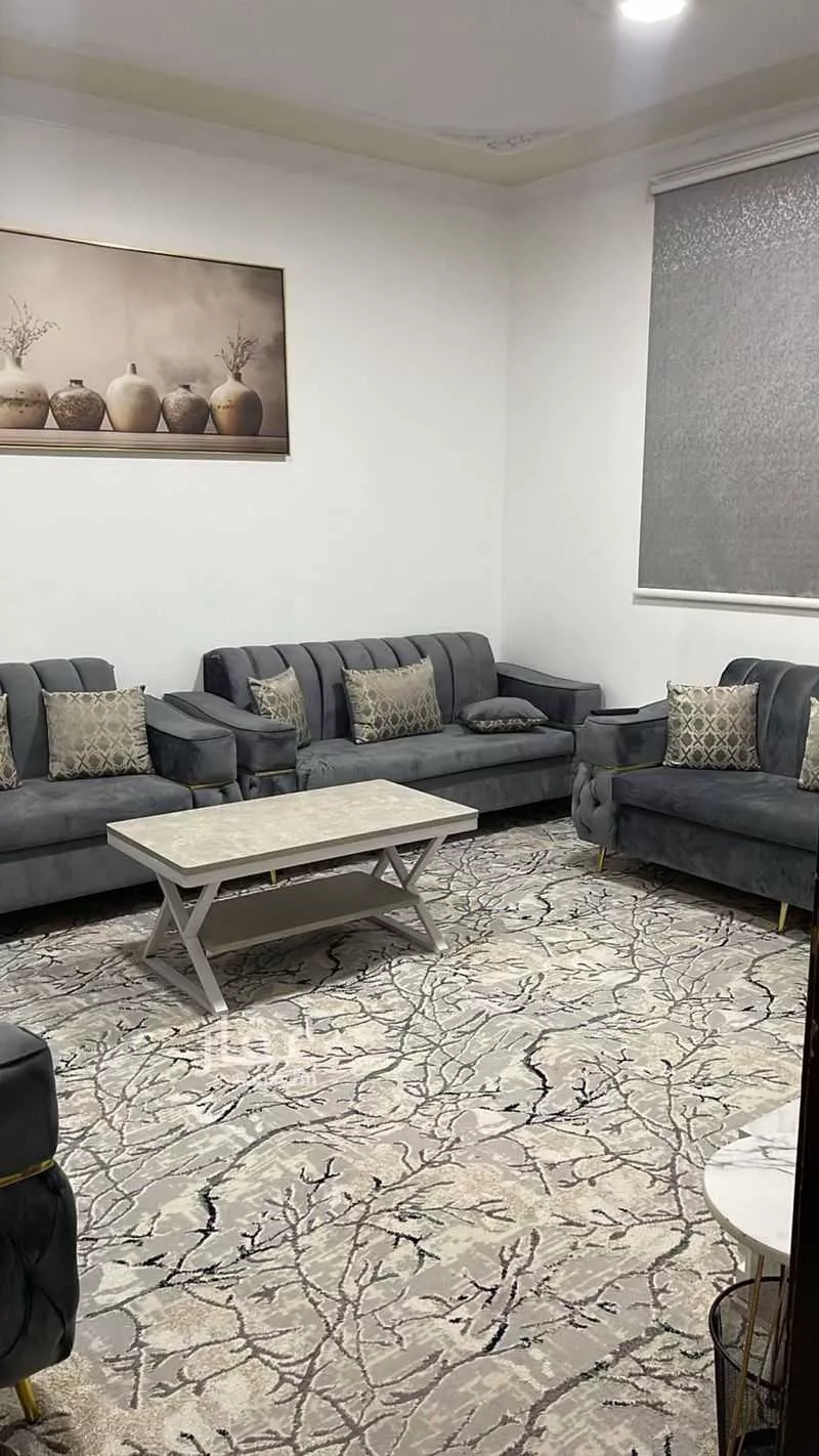 شقة للبيع في شارع عبدالله بن قيس, حي إشبيلية, مدينة الرياض, منطقة الرياض 1 صورة