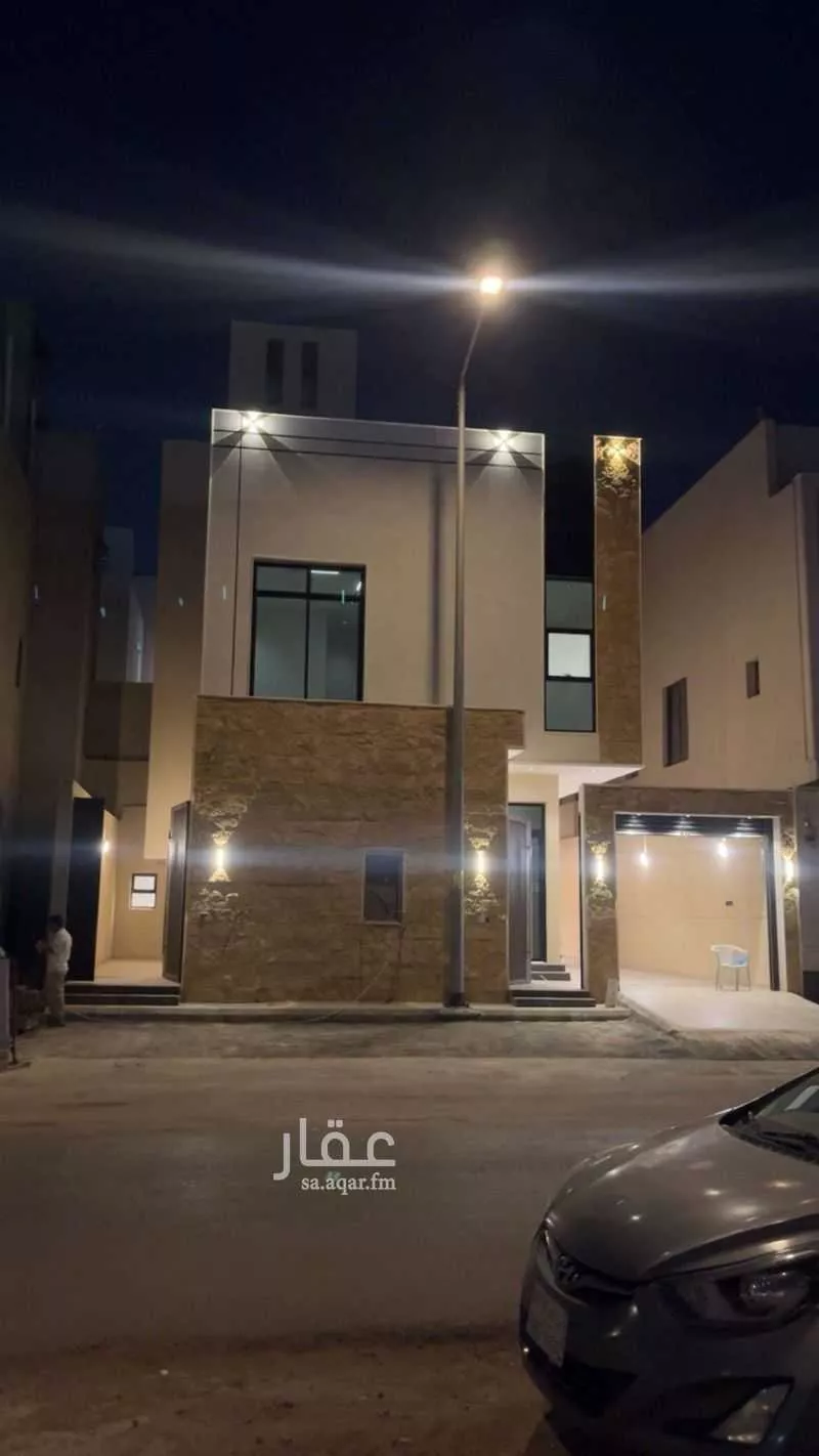 فيلا للبيع في شارع قيس بن الملوح ، حي الرمال ، الرياض ، منطقة الرياض 1 صورة