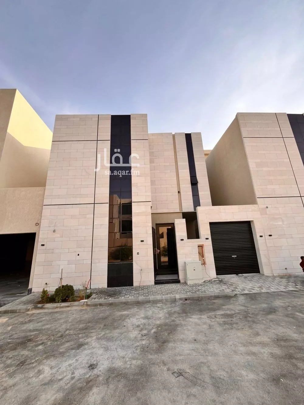 فيلا للبيع في شارع وادي الحسنا, حي المهدية, مدينة الرياض, منطقة الرياض 1 صورة