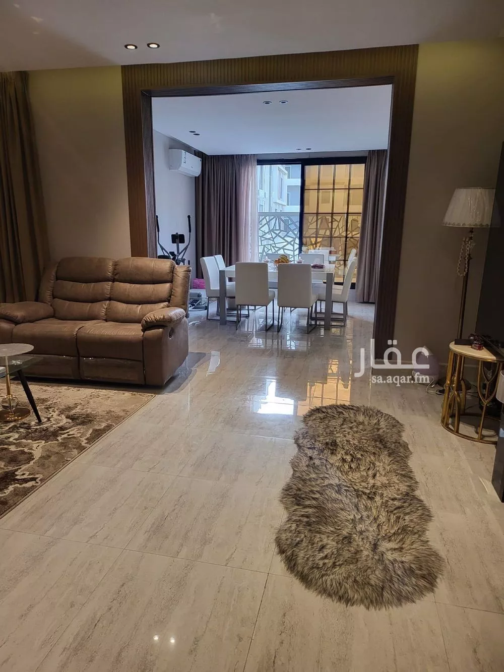 شقة للبيع في شارع 20ا, حي الحمراء, مدينة الخبر, المنطقة الشرقية 1 صورة