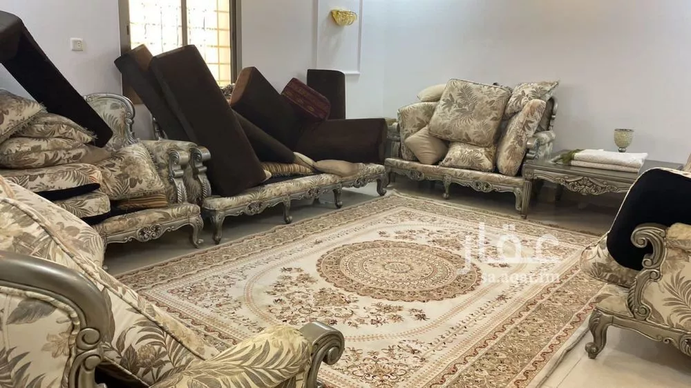 شقة للبيع في شارع احمد بن ماجد, حي النور, مدينة الدمام, المنطقة الشرقية 1 صورة