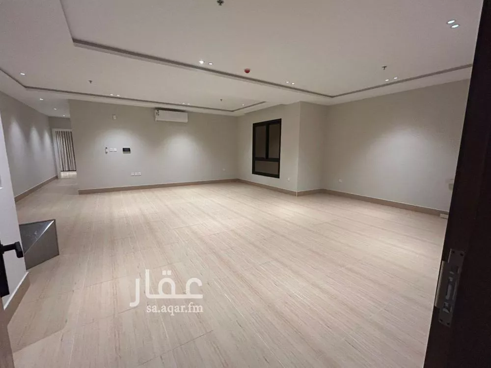 شقة للإيجار في شارع مدائن صالح, حي الحمراء, مدينة الخبر, المنطقة الشرقية 1 صورة