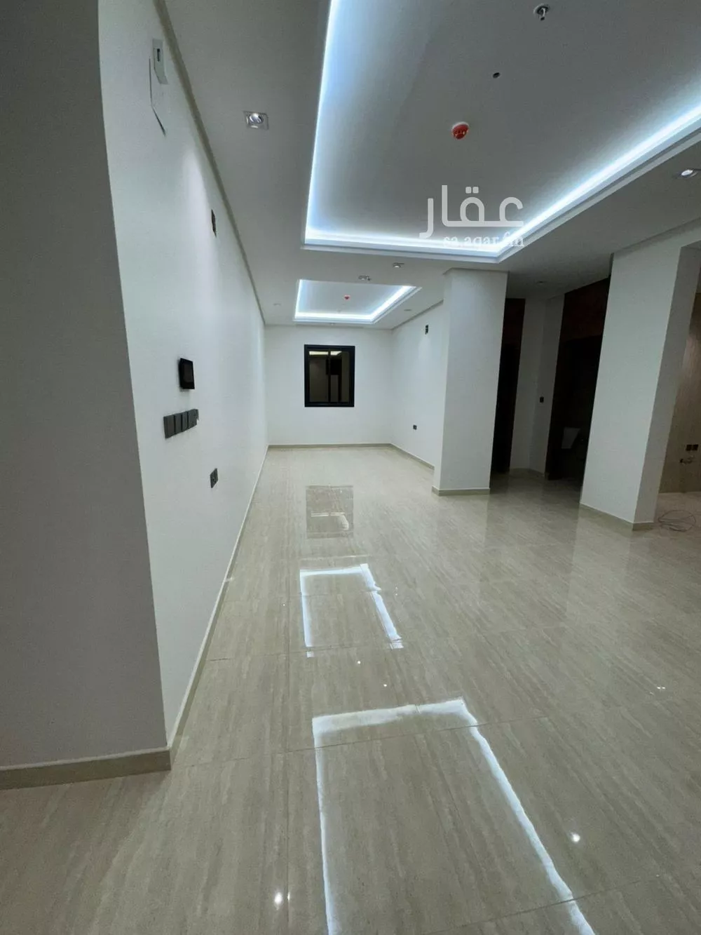 عمارة للبيع في شارع عمير بن سنان بن عرفطة, حي المهدية, مدينة الرياض, منطقة الرياض 1 صورة