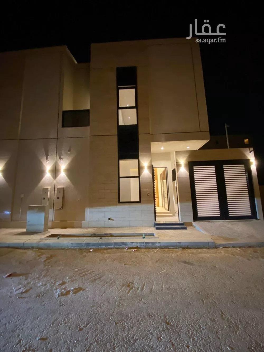 فيلا للبيع في شارع تقى الدين التميمى, حي المهدية, مدينة الرياض, منطقة الرياض 1 صورة