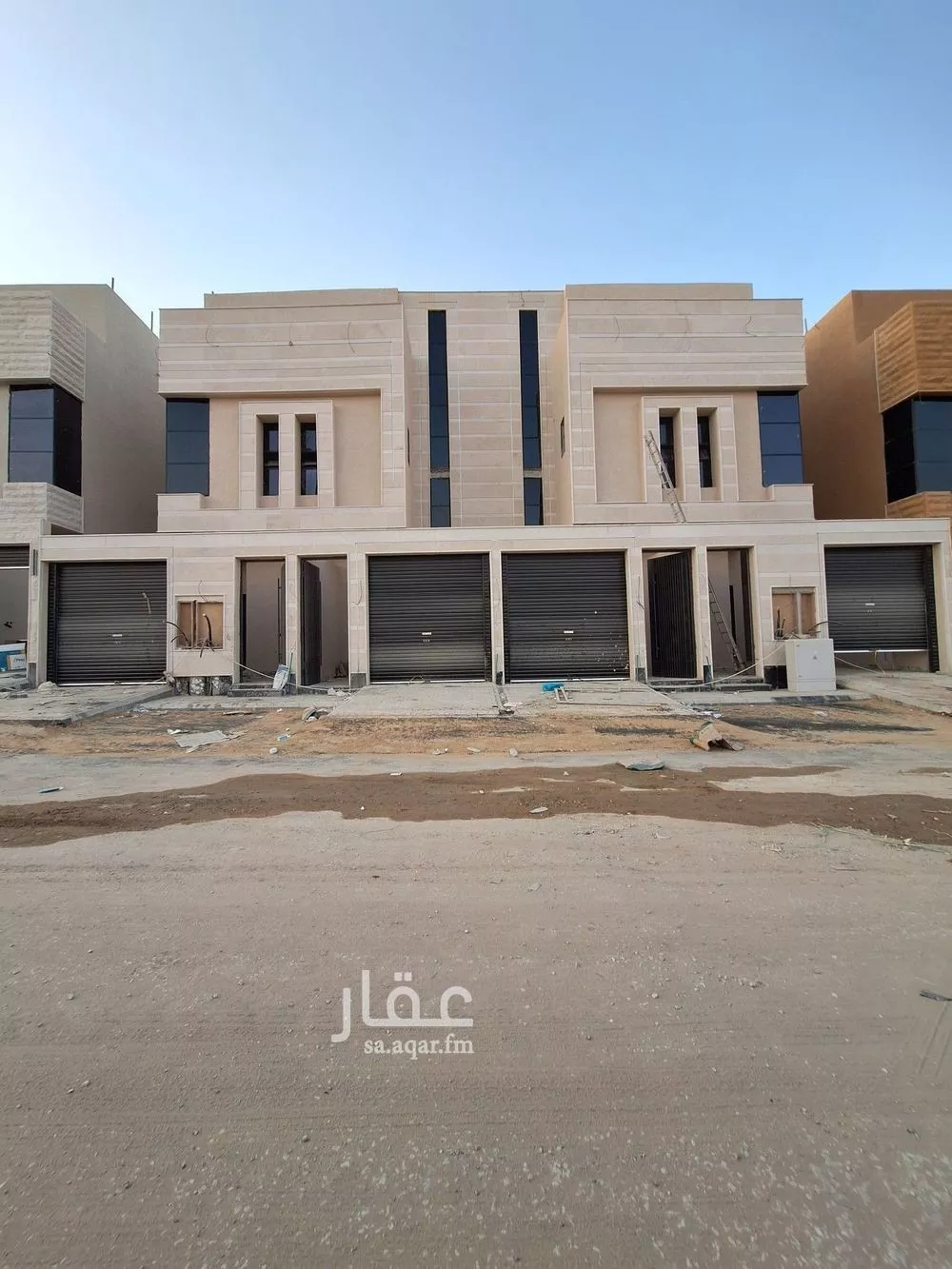 دور للبيع في شارع عنبسة بن سحيم, حي طويق, مدينة الرياض, منطقة الرياض 1 صورة